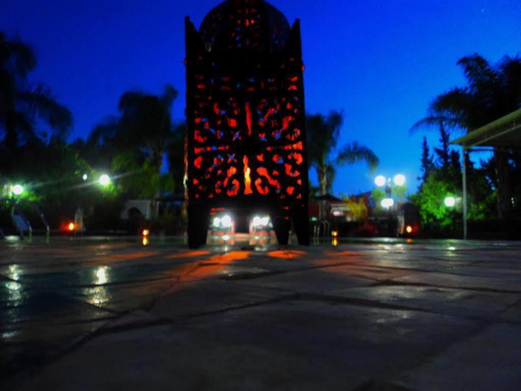 L Arganier D Or Hotel ทารัวแดนท์ ภายนอก รูปภาพ